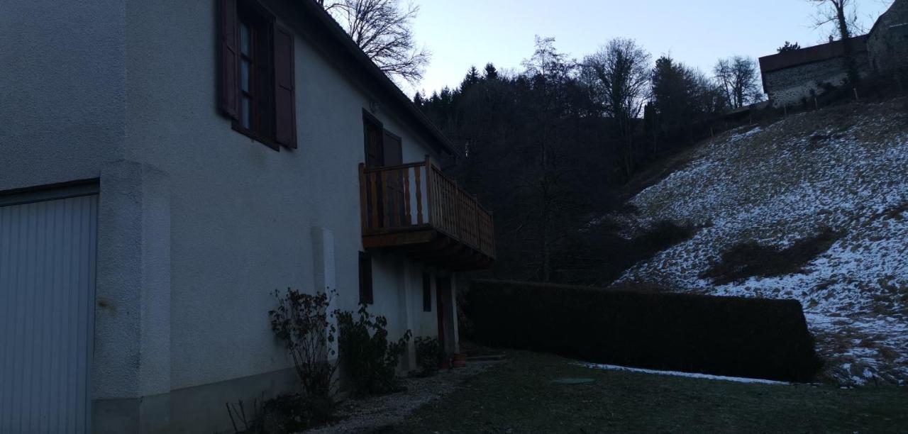 Maison D'Hote, Gite, La Maisonnette Vic-sur-Cère Exterior foto